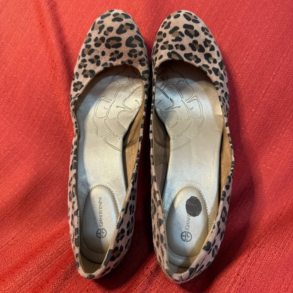 GIANI BERNINI Sweets Leopard Print Pumps, Women’s Size 9.5,‎ EUC